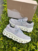 ON CLOUDULTRA CINZA OFF - loja online