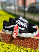 OLD SKOOL PRETO BRANCO na internet