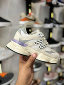 NB 9060 CREME BRANCO