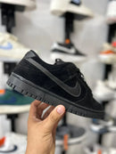 DUNK LOW CAMURÇA BLACK - comprar online
