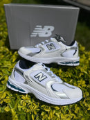 NB 530 BRANCO/MARINHO - DX STORE