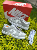 DUNK LOW CINZA / BRANCO na internet