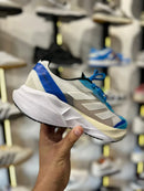 Imagem do ADIZERO BOSTON 11 AZUL CELESTE