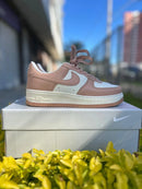 FORCE NUDE ROSE na internet