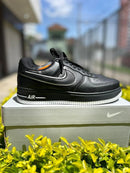 FORCE ONE BLACK WHITE